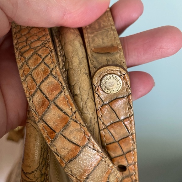 BRAHMIN Vivian Dome Bag Light Almond Color Purse Top Handles & Shoulder Strap - Picture 6 of 16